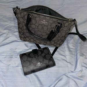 Coach Handbag With Wallet